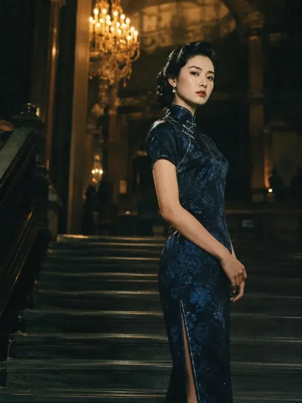 《千金归来》短剧封面，逆袭题材